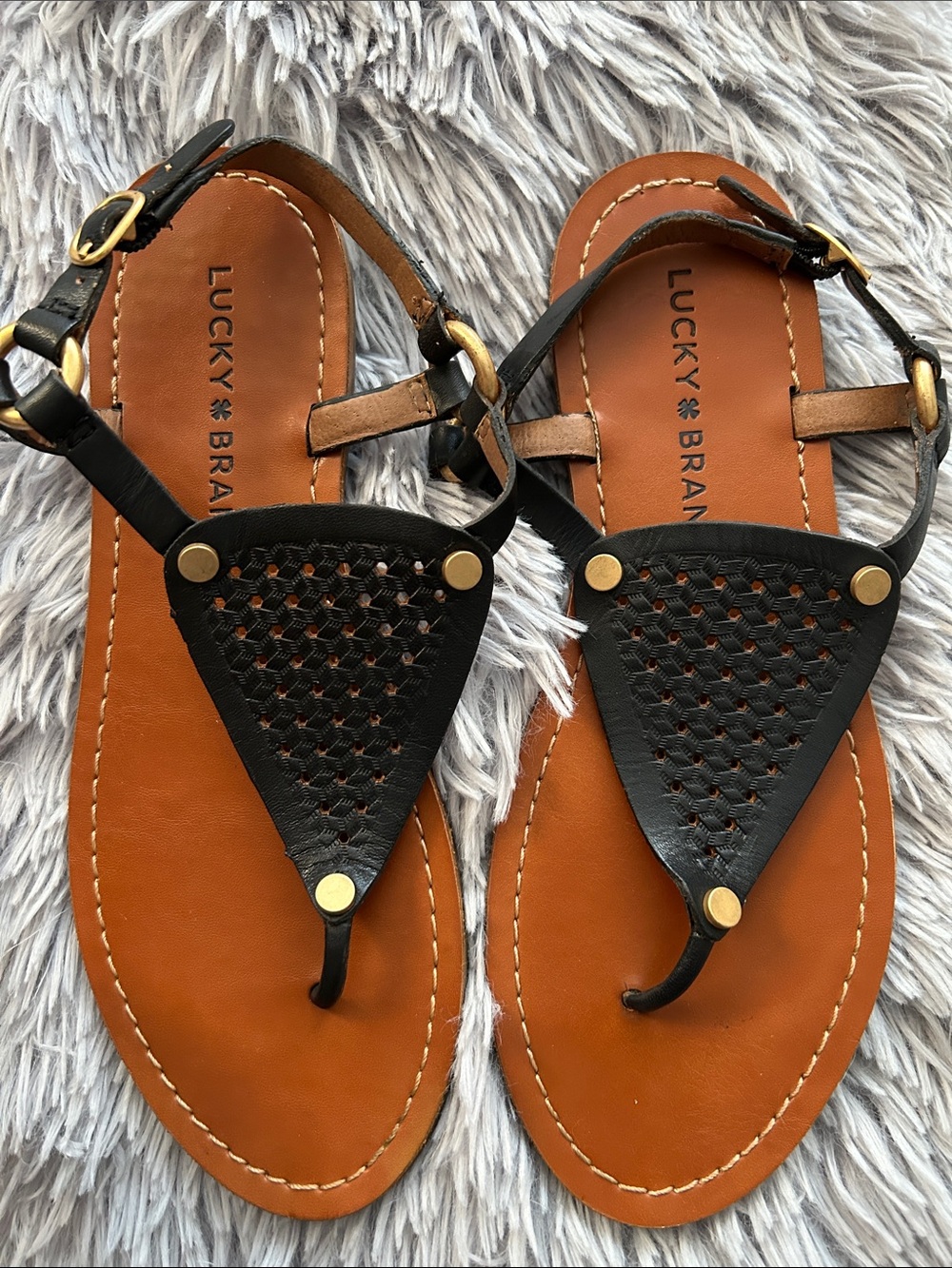 Lucky Brand Black Leather T-Strap Sandals with Tan Footbed
